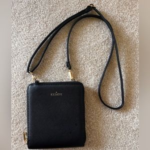 Kedzie brand crossbody purse